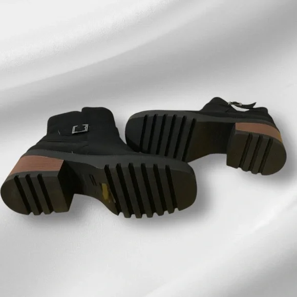 NWOB Bamboo “Affirm” Boots Sz 8.5 (2.5” Heel) - Picture 2 of 5